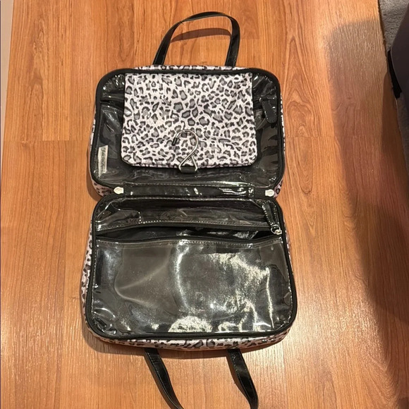 Saks Fifth Avenue Black and White Animal Print Cosmetic Case - Picture 3 of 4